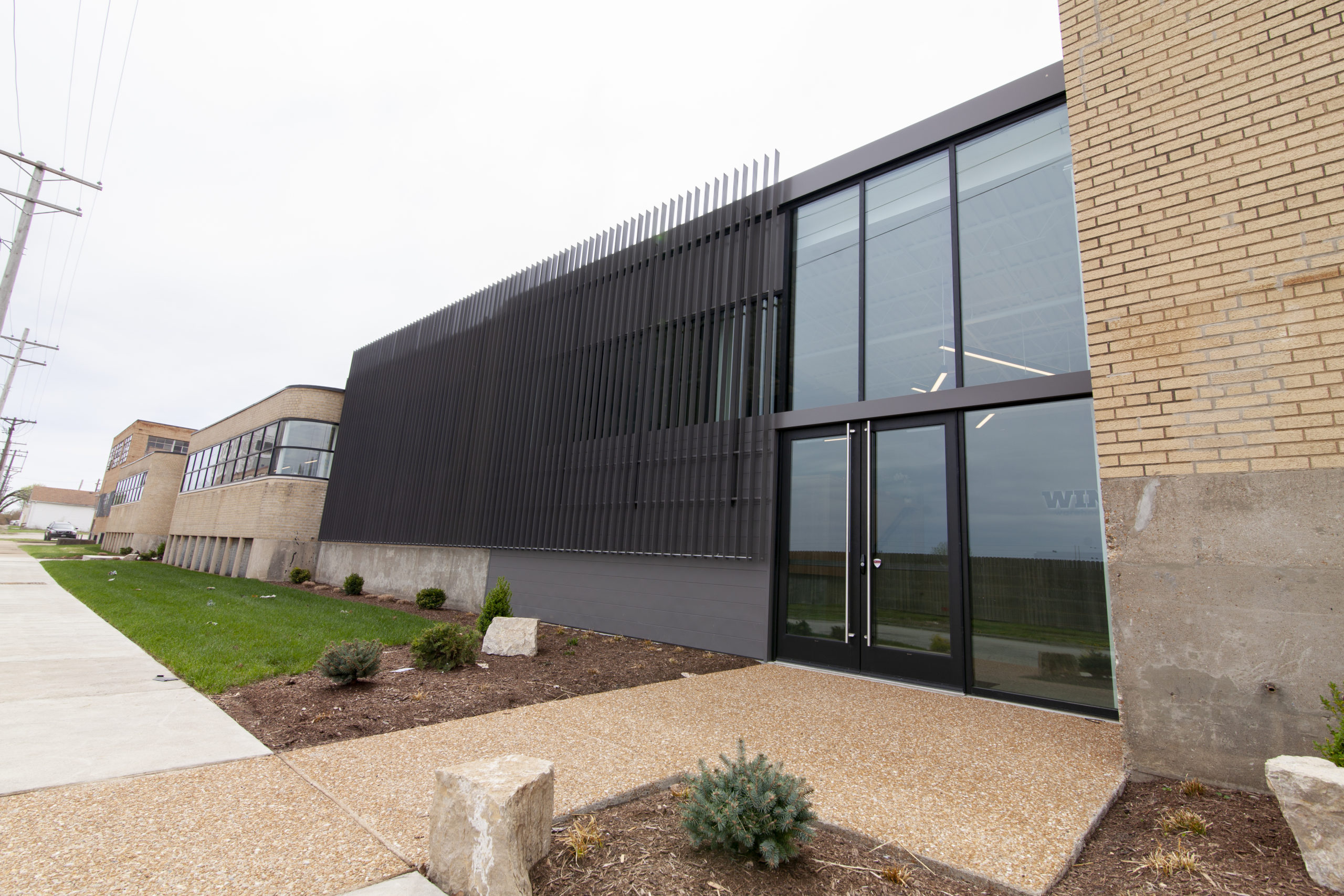 outside WIN Warehouse